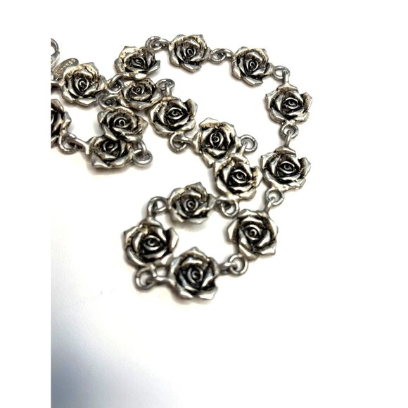 Express Silver Rose Link Necklace Vintage-Inspired Elegant Floral Design For Wom - Picture 4 of 12